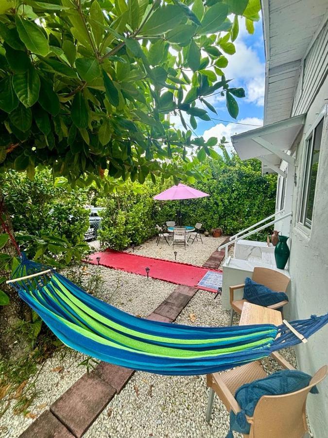Nice Queen Bedroom - Best Location In Miami - Luggage Storage Service, Parking And Laundry Exteriör bild